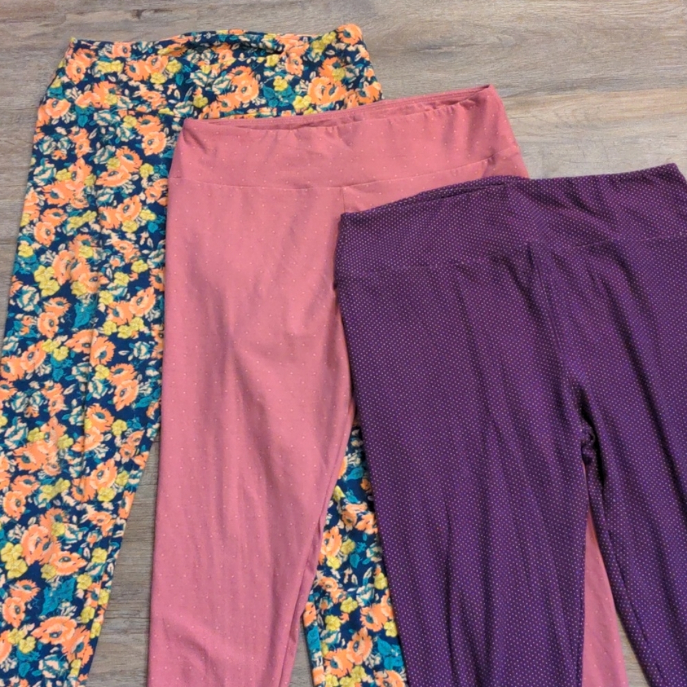 Lot of 3 LuLaRoe Tall & Curvy Leggings